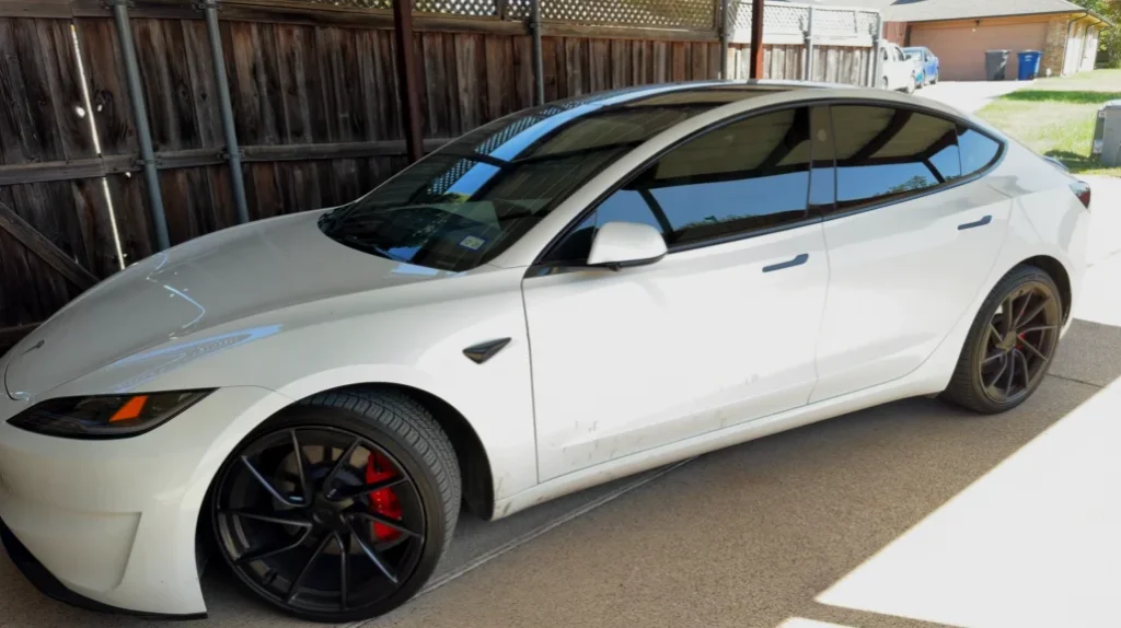 US man who's driven Tesla for 8 months compares charging costs to gas costs and finds surprising result to challenge common misconception