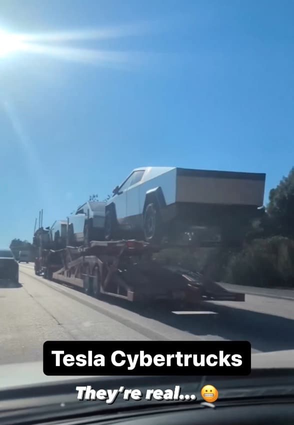 Tesla Cybertruck deliveries