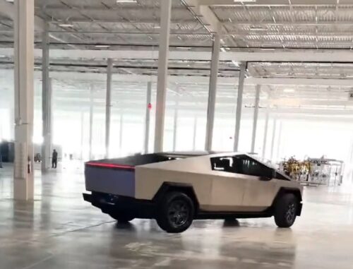 New footage shows Tesla Cybertruck with crazy new feature