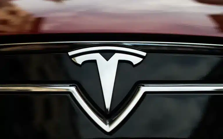 Tesla’s Senior Vice President Xiaotong Zhu, also known as Tom Zhu, has sold 82 percent of his shares in the company