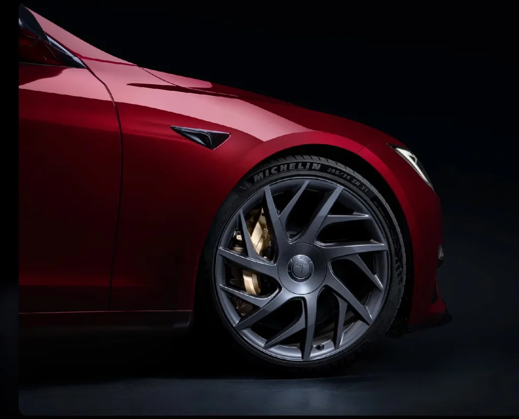 Tesla isn't new to no-resale clauses on its vehicles, but the one that applies to Signature Edition Tesla Model S and Model X is quite strict