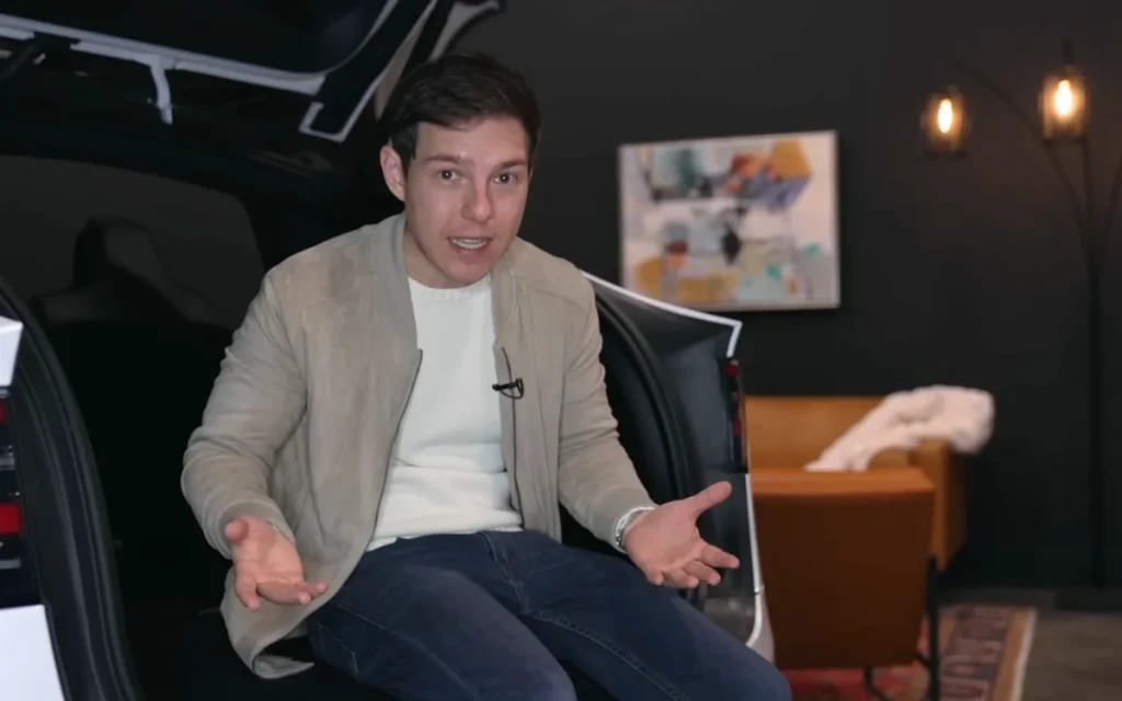 American buys the cheapest Tesla Model X in the US after massive depreciation and explains why it's the smartest financial move