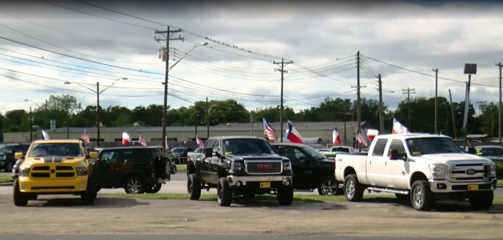 Texas car salesman says you need to follow these five rules to prevent being ripped off at a dealership