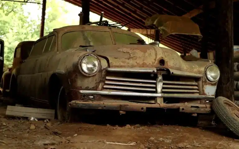 Texas ghost town with classic cars
