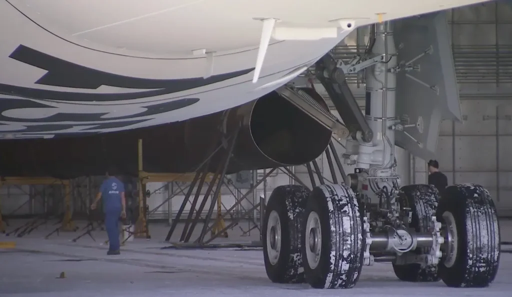 The Airbus A350 underwent extreme environmental evaluation inside a specialized laboratory in Florida during its certification campaign