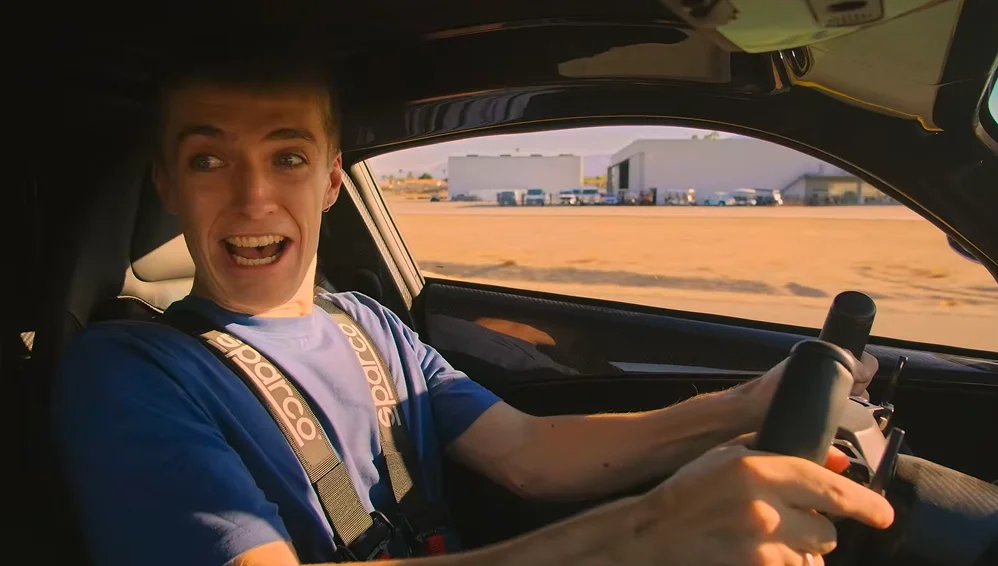 Corvette ZR1X and Ford Mustang GTD in middle of fierce drag race before a 2,031HP monster enters to steal the glory