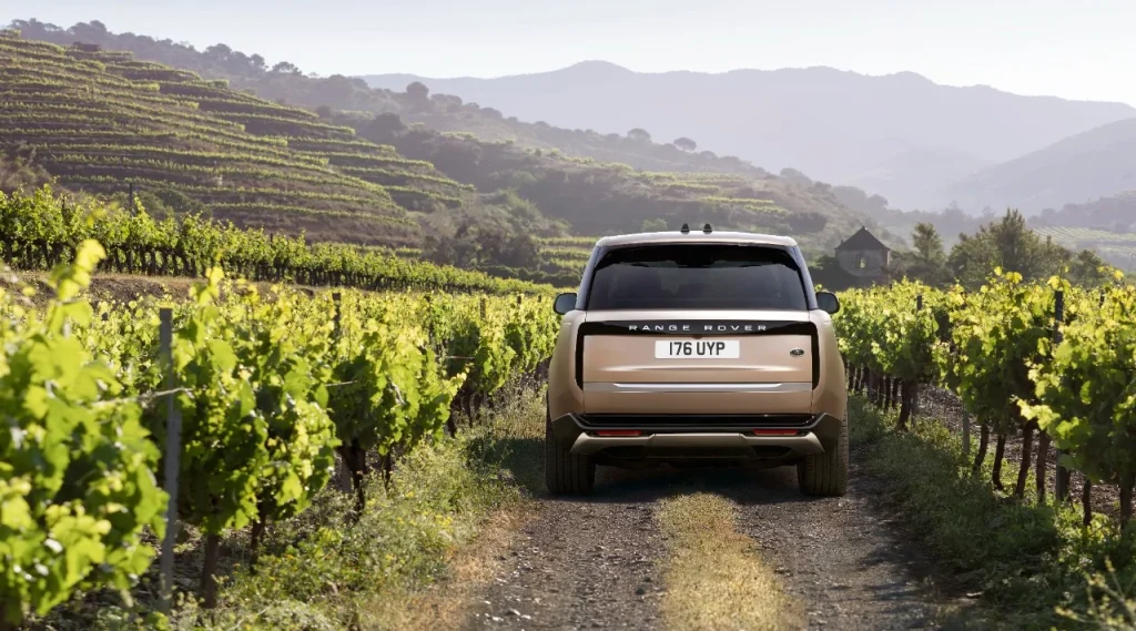The Range Rover is one of the most luxurious SUVs in the world, and the Autobiography is the final boss