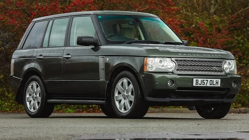 The Range Rover that Queen Elizabeth of England personally drove shares an incredible connection with the same exact Range Rover L322 owned by Jeremy Clarkson