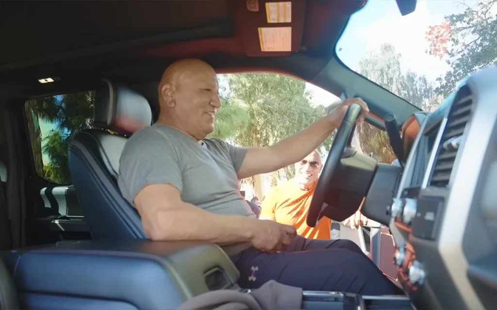 After being overwhelmed by a man who overcame homelessness, Dwayne Johnson - AKA The Rock - gifted him $100,000 and his own personal Ford Super Duty truck