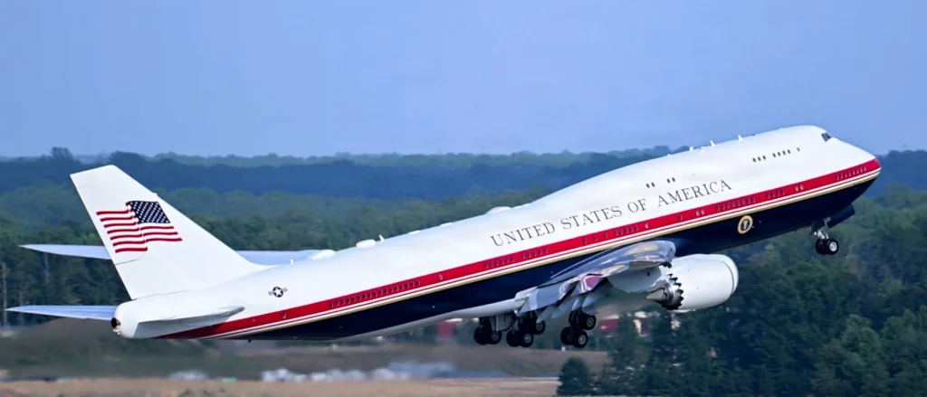 The US Air Force turned a Qatar's royal Boeing 747 into the new Air Force One