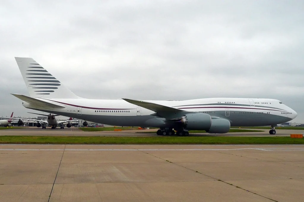 The US Air Force turned a Qatar's royal Boeing 747 into the new Air Force One