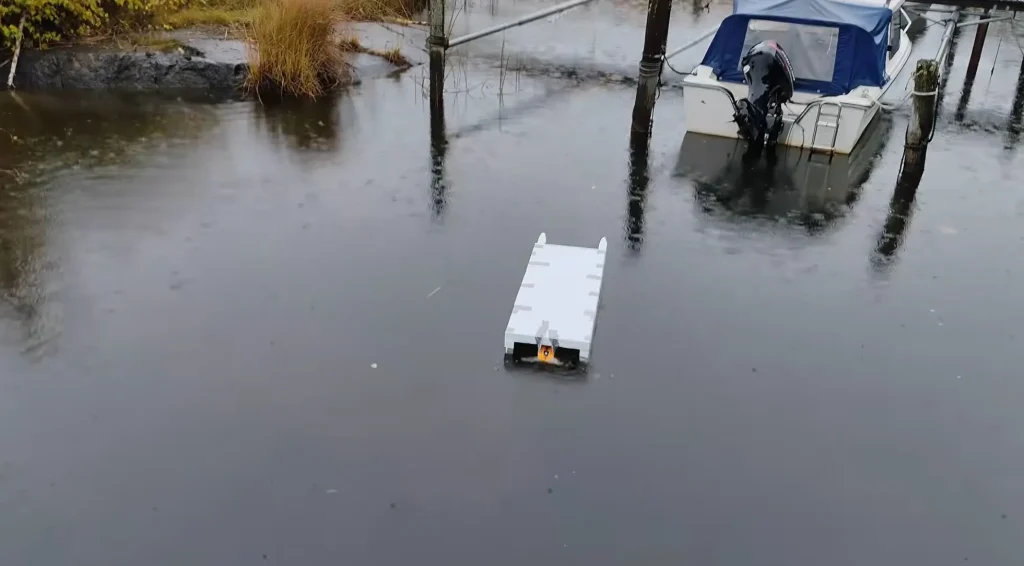 The YouTuber who built a solar-powered yacht decided to build a solar-powered catamaran after reaching Sweden
