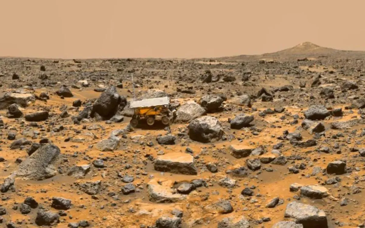 First Mars rover sends stunning image of planet's surface