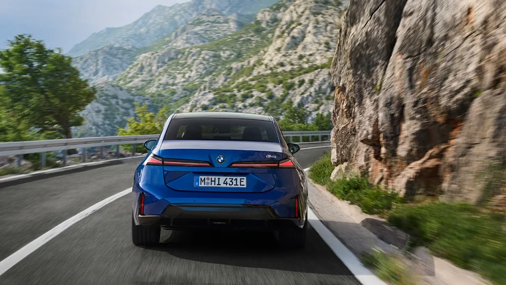 This is the new Neue Klasse BMW 3 Series, which includes both electric powertrain options as well as the good old internal combustion engine