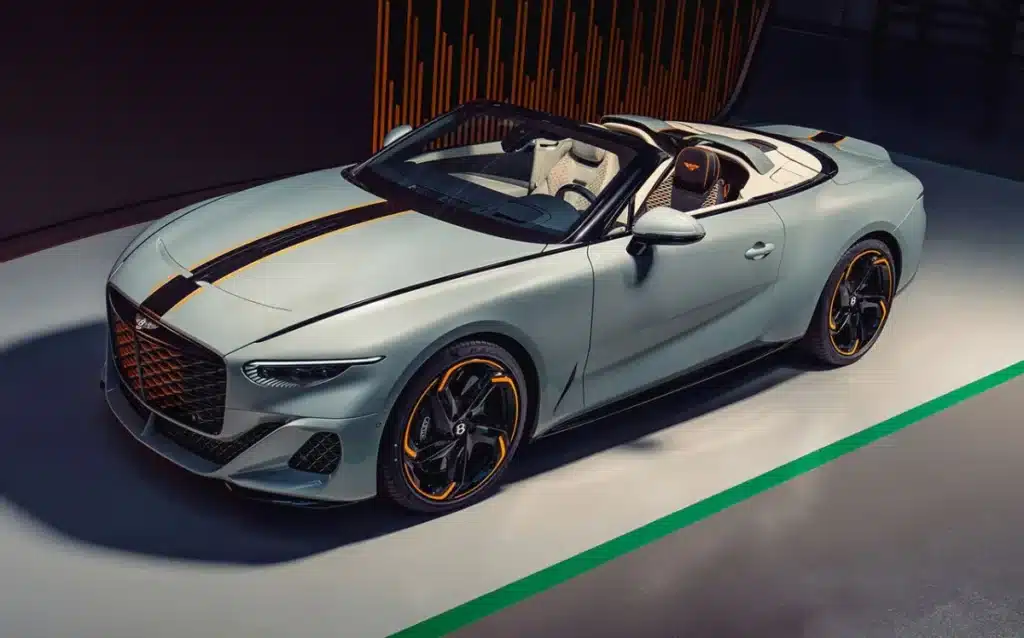 The new Bentley Batur Convertible by Mulliner is here with 730 horsepower at its disposal and a unique 'One plus One' interior