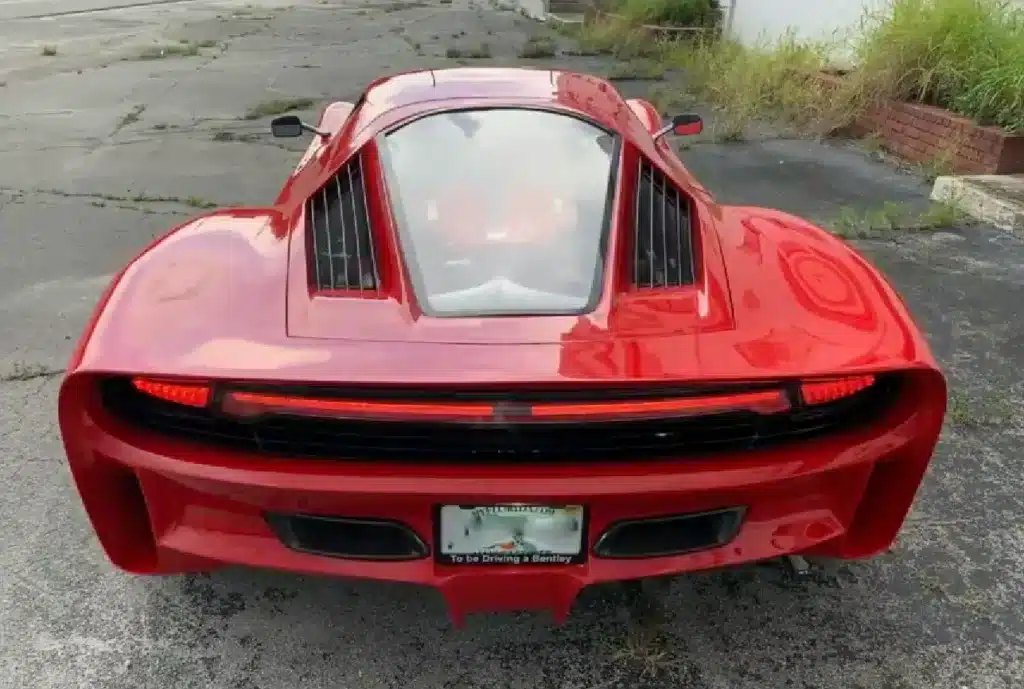 Replica Ferrari supercar