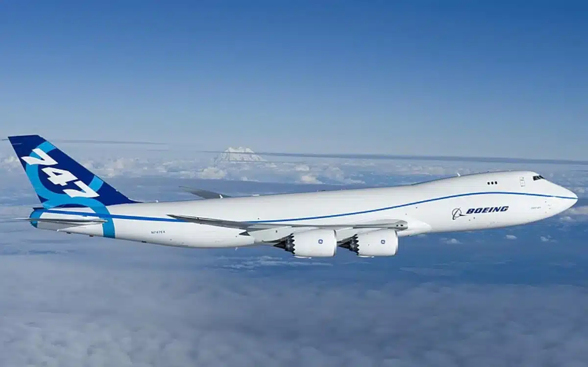 worlds-longest-commercial-aircraft