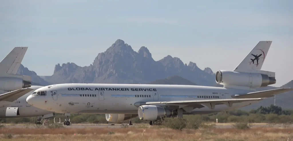 There's a boneyard in Arizona where hundreds of aircraft, including several Boeing 747s, are retired and scrapped
