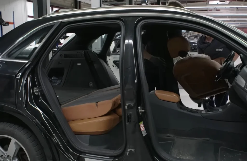 Audi vehicles destroyed and repurposed with MaterialLoop