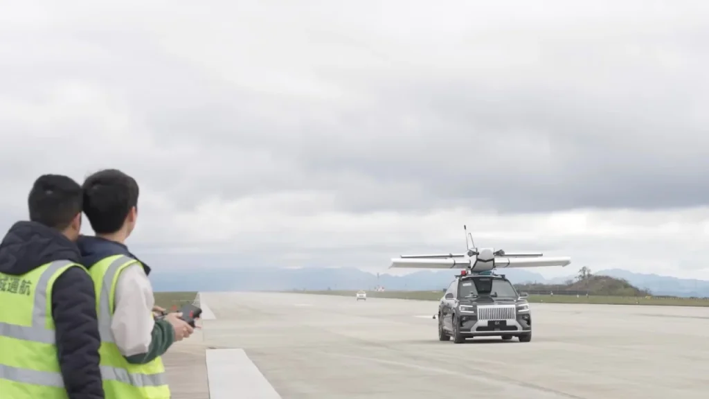 These guys built a jet so small you can hardly believe this is a manned aircraft