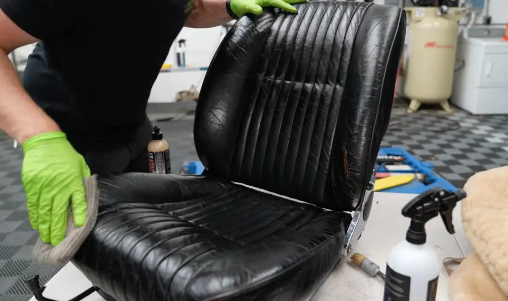 These professional detailers uncovered a rare 1968 Ferrari 330 abandoned in a garage in Ohio