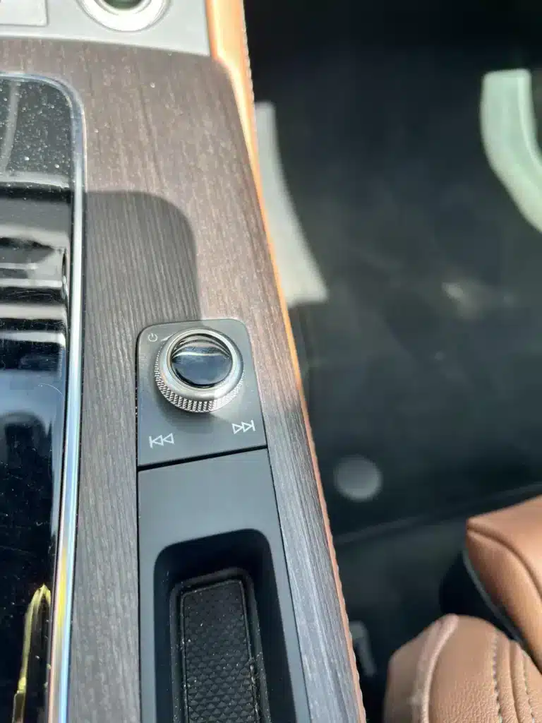 This Audi driver shared a post on Reddit claiming there's one thing Audi did that sets them apart