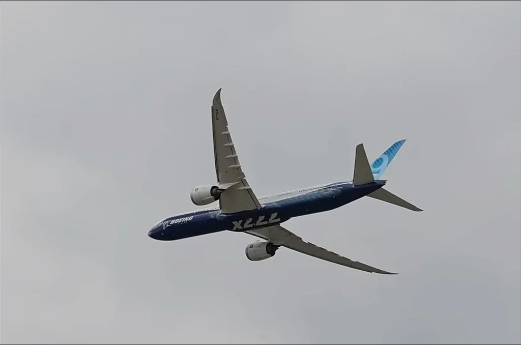 This Boeing 777X pilot showed off after nailing a short landing at the helm of a giant airplane