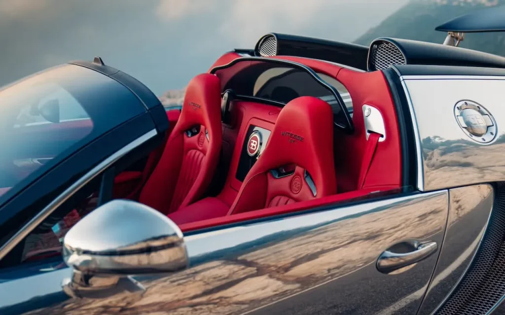 This Bugatti Veyron is the latest La Maison Pur Sang product and its a thing of beauty interior