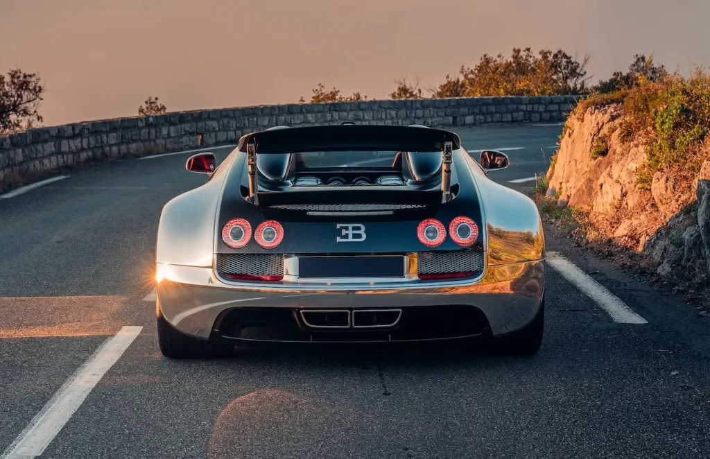 This Bugatti Veyron is the latest La Maison Pur Sang product and its a thing of beauty vitesse