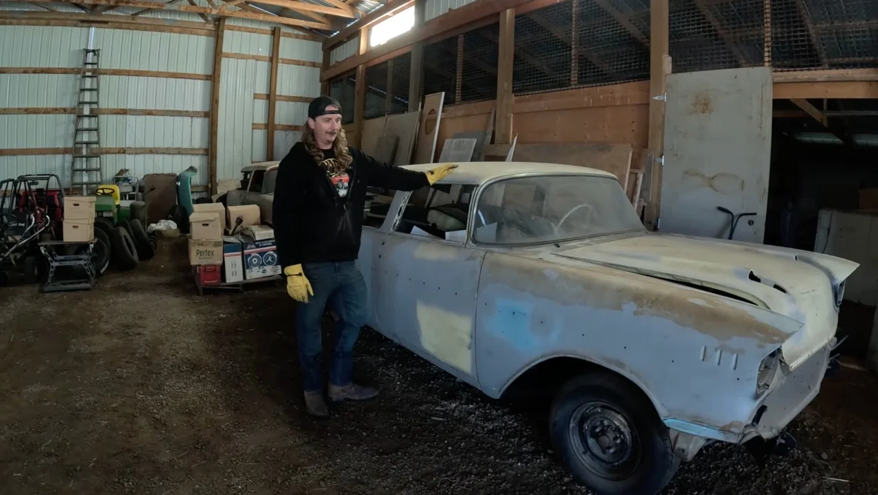 Canadian car restorer makes biggest deal of his life after discovering three rare Chevrolet cars in a single barn