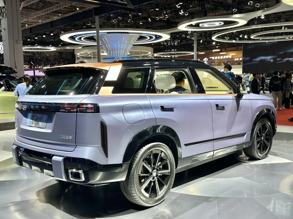 This Chinese SUV, the Jaecoo 7, was the best-selling vehicle in the UK in September 2026, outselling Tesla among other brands