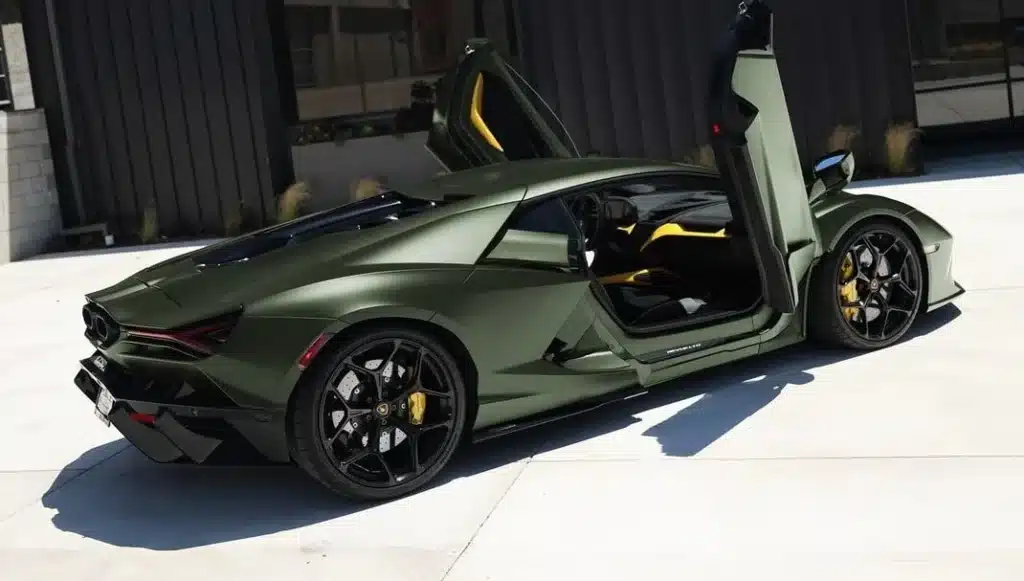 This Lamborghini Revuelto is finished in Satin Army Green and the internet is going crazy