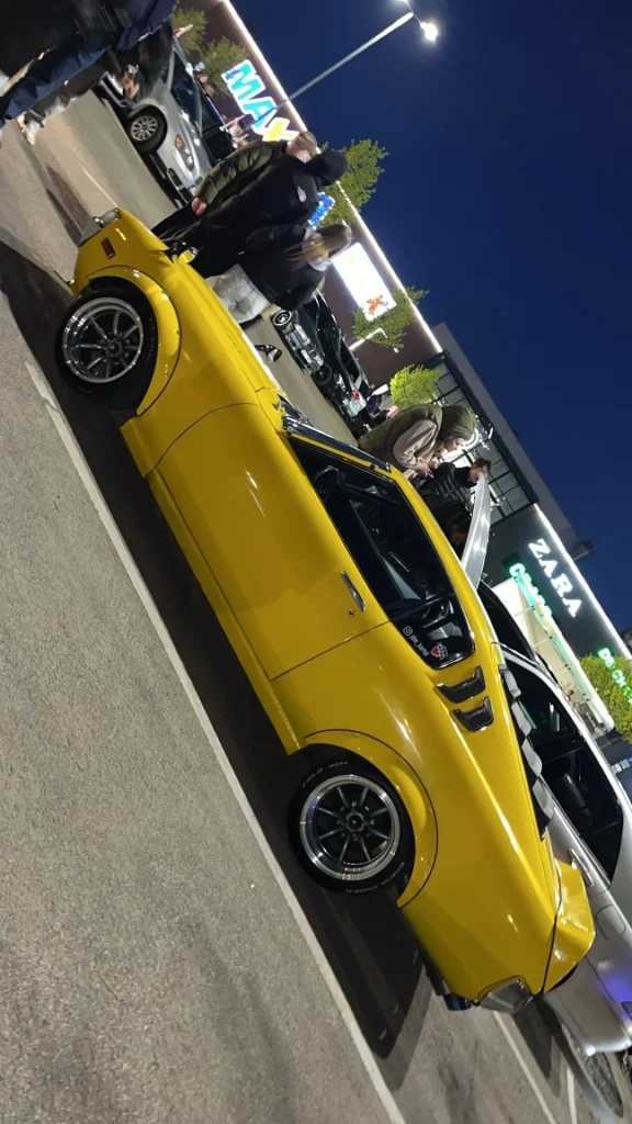 This Redditor went to a car meet and found a Ford Mustang that wasn't a Ford Mustang at all