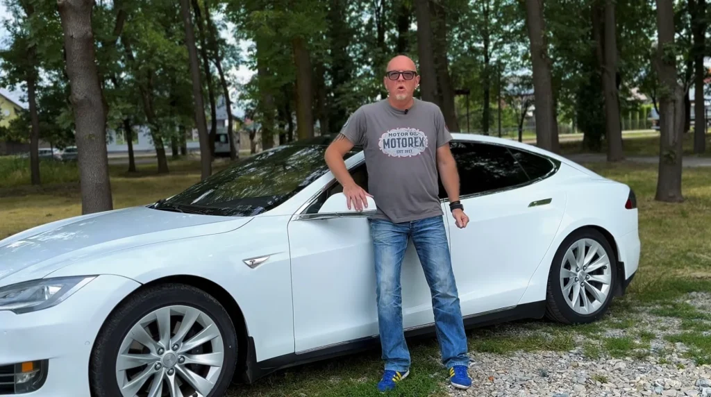 This Tesla Model S owner discovered something pretty surprising about his 10-year-old, 140,000-mile Tesla Model S 85D