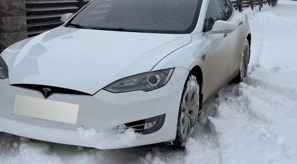 This Tesla Model S owner discovered something pretty surprising about his 10-year-old, 140,000-mile Tesla Model S 85D