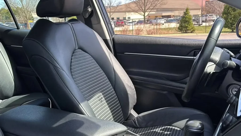 This Toyota Camry SE driver in Wisconsin narrowly avoided a hefty fine by exploiting a loophole in the contract