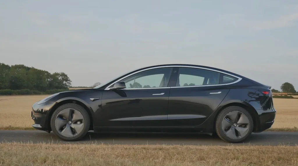 This UK YouTuber bought a high-mileage Tesla Model 3 for just $9,100, which sounds like a collection of red flags