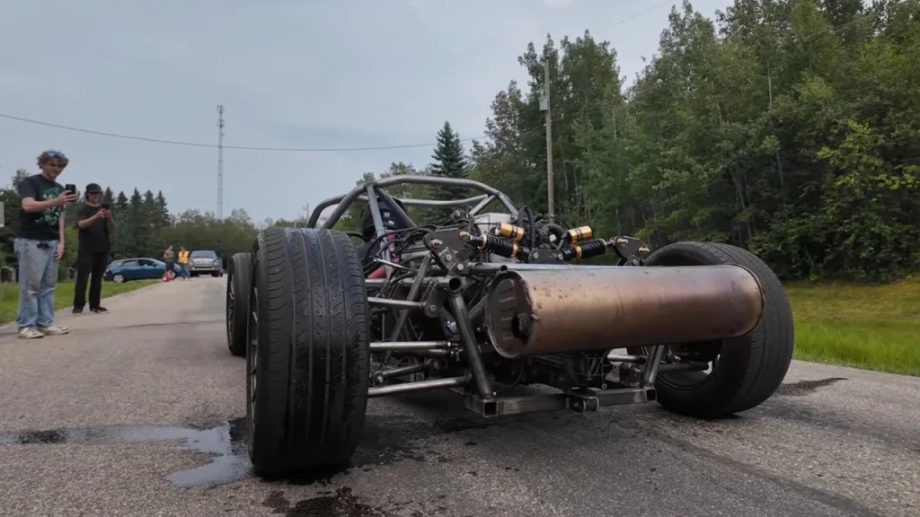This YouTuber built a custom V8 race car in Canada starting from scratch