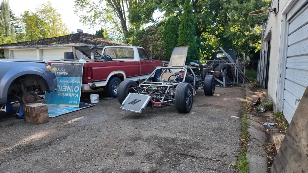This YouTuber built a custom V8 race car in Canada starting from scratch
