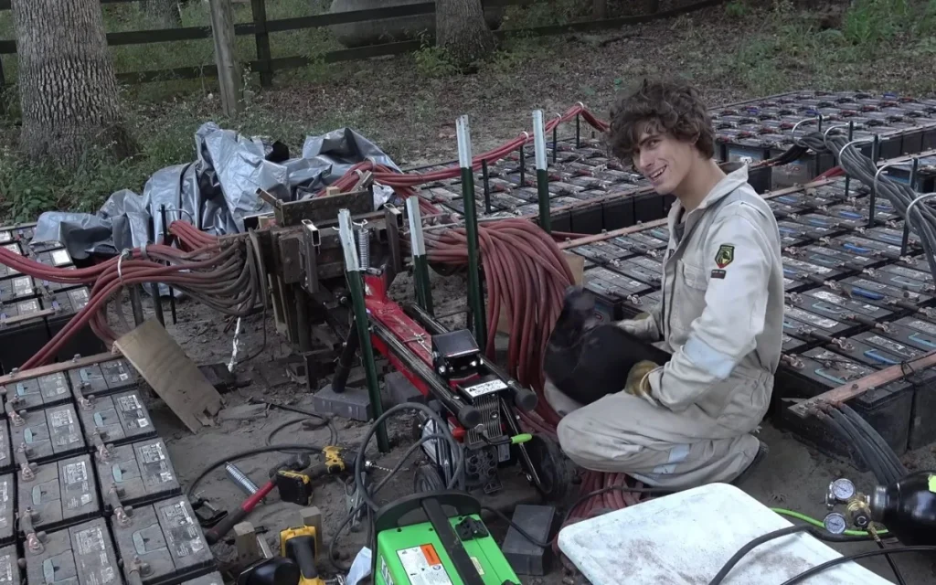 US man wires 400 car batteries together in one of YouTubes most extreme science experiments