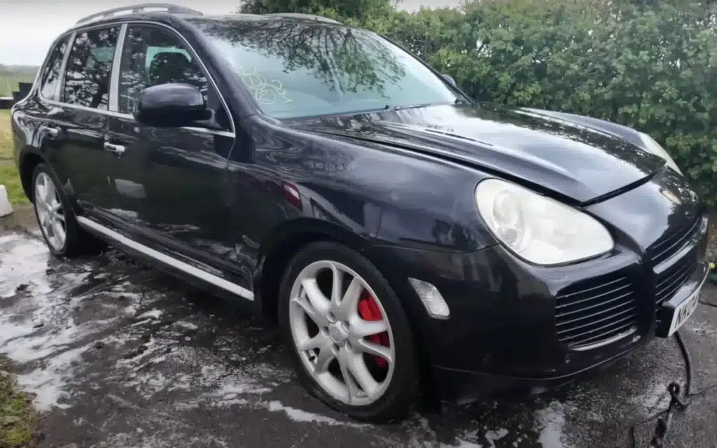 This guy bought a super cheap Porsche Cayenne Turbo for just $600