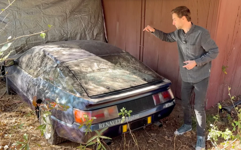This guy found a true gem - a rare French supercar from the 1980s - in Alabama, all of all places