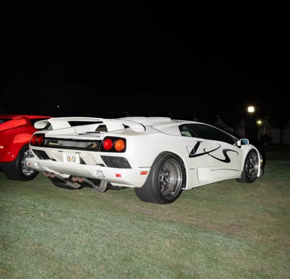This guy had to rush from Georgia to Illinois to save a rare 1998 Lamborghini Diablo SV