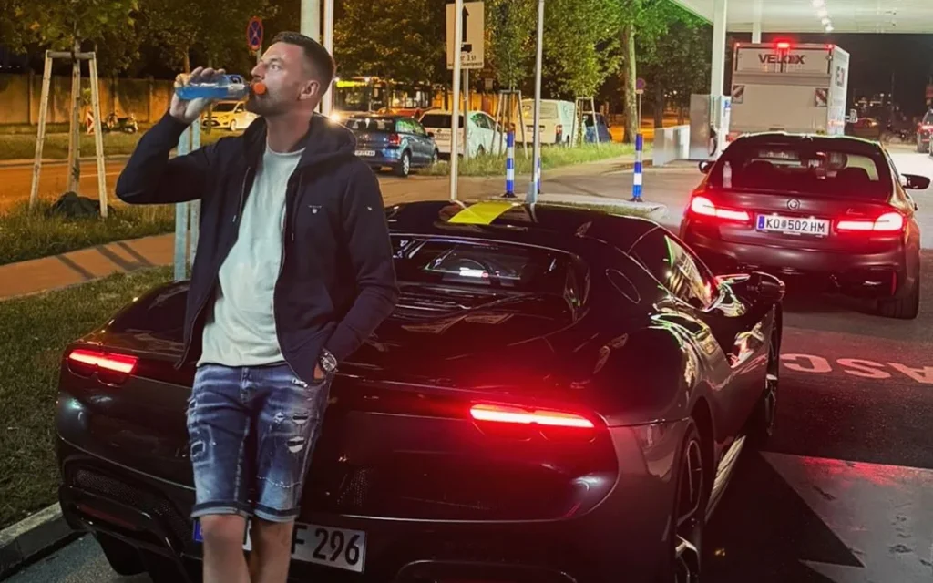 This guy in Austria was forced to remove his Ferrari 296 GTB from his balcony just one week after parking it there