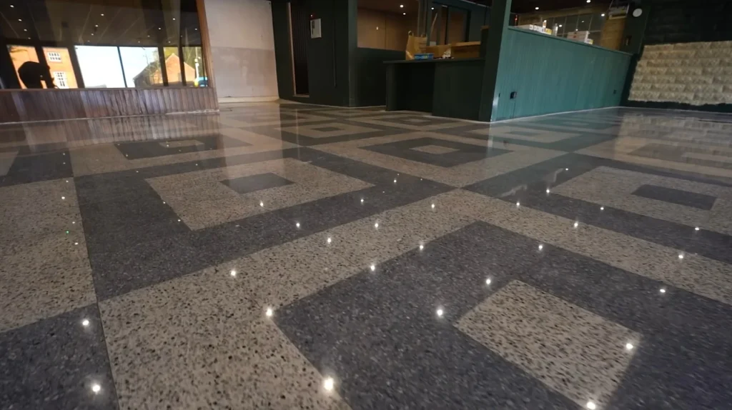 This guy is transforming an abandoned&nbsp;Saab&nbsp;dealership in the UK into a dream garage that's also a museum