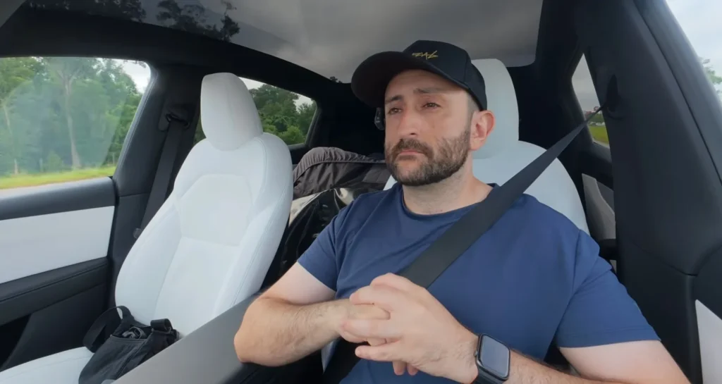 This guy tried driving his Tesla on FSD across the East Coast of America and didn't go as planned