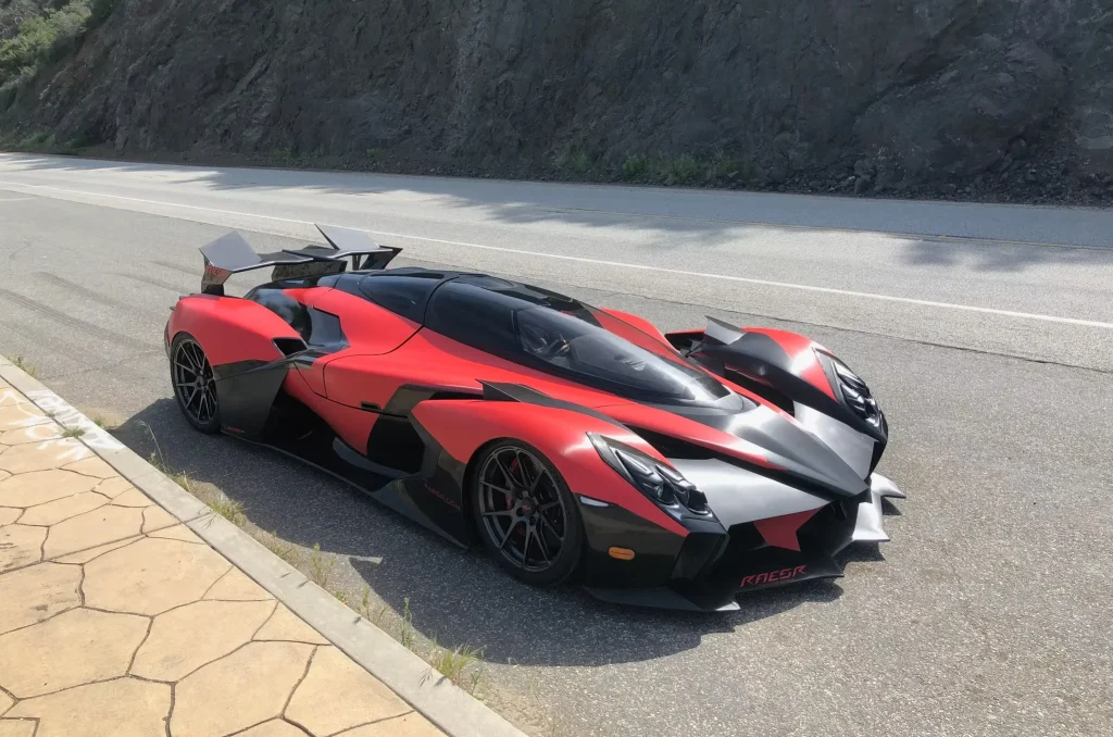 This guy was in Miami when he spotted a hypercar that looked like it came out of a Gran Turismo video game or a simulation