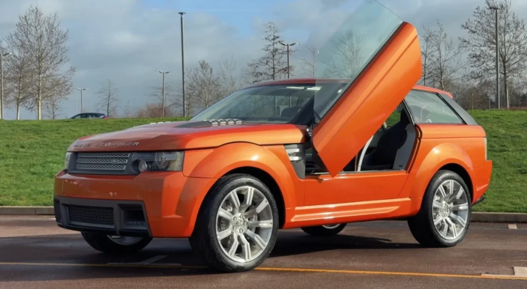 This is the Range Stormer, a forgotten Land Rover concept car that gave us possibly the most popular Range Rover ever built