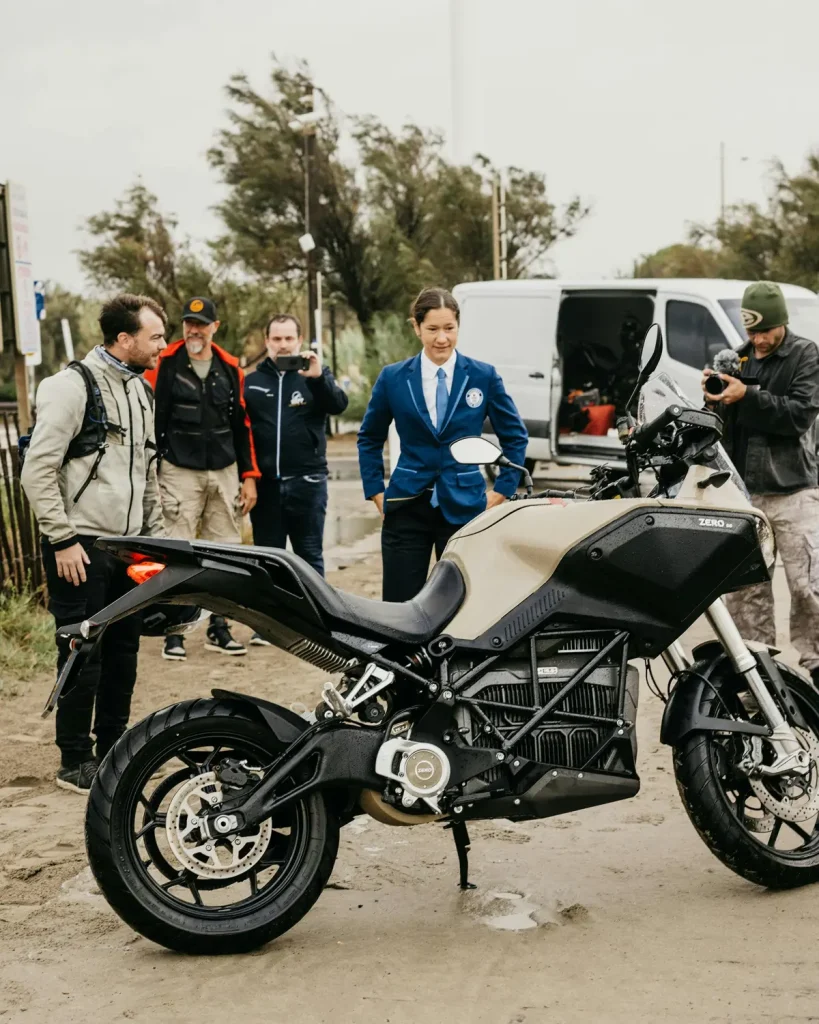 This is the Zero DS and it just set a new Guinness World Record for the longest ride on a single charge