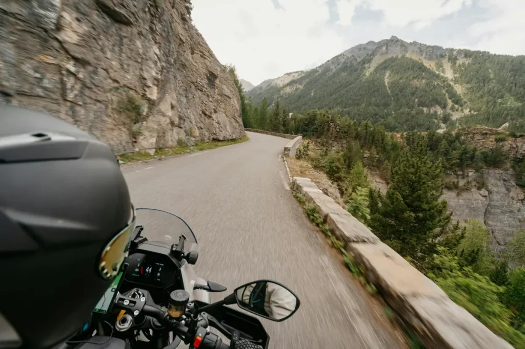 This is the Zero DS and it just set a new Guinness World Record for the longest ride on a single charge
